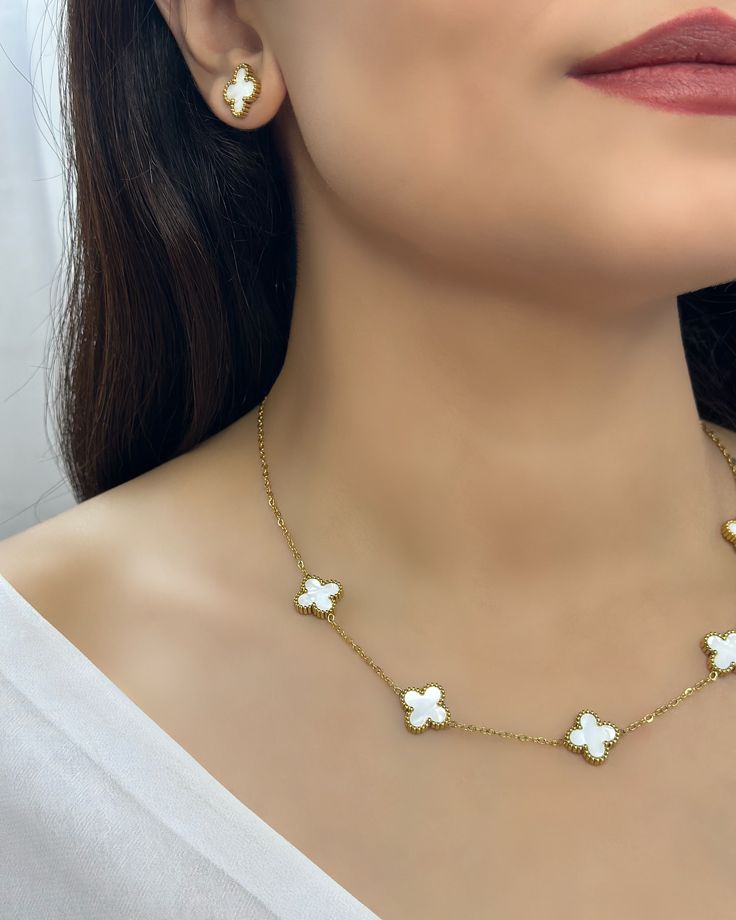 Gold Clover Necklace
