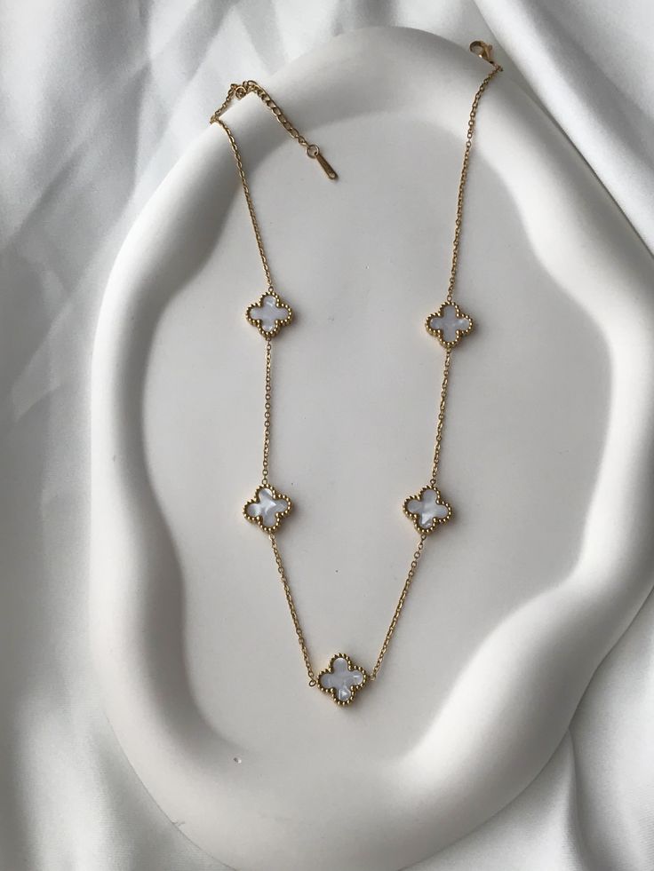 Gold Clover Necklace