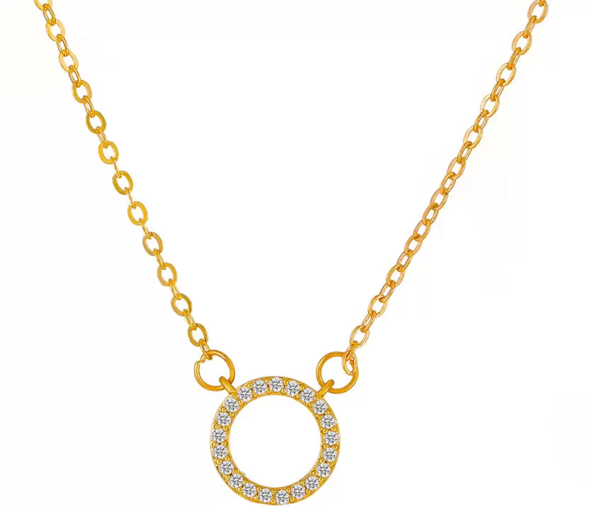 Golden Alloy Chain Necklace with Sparkling Circle Pendant – Elegant Pendant Set for Women